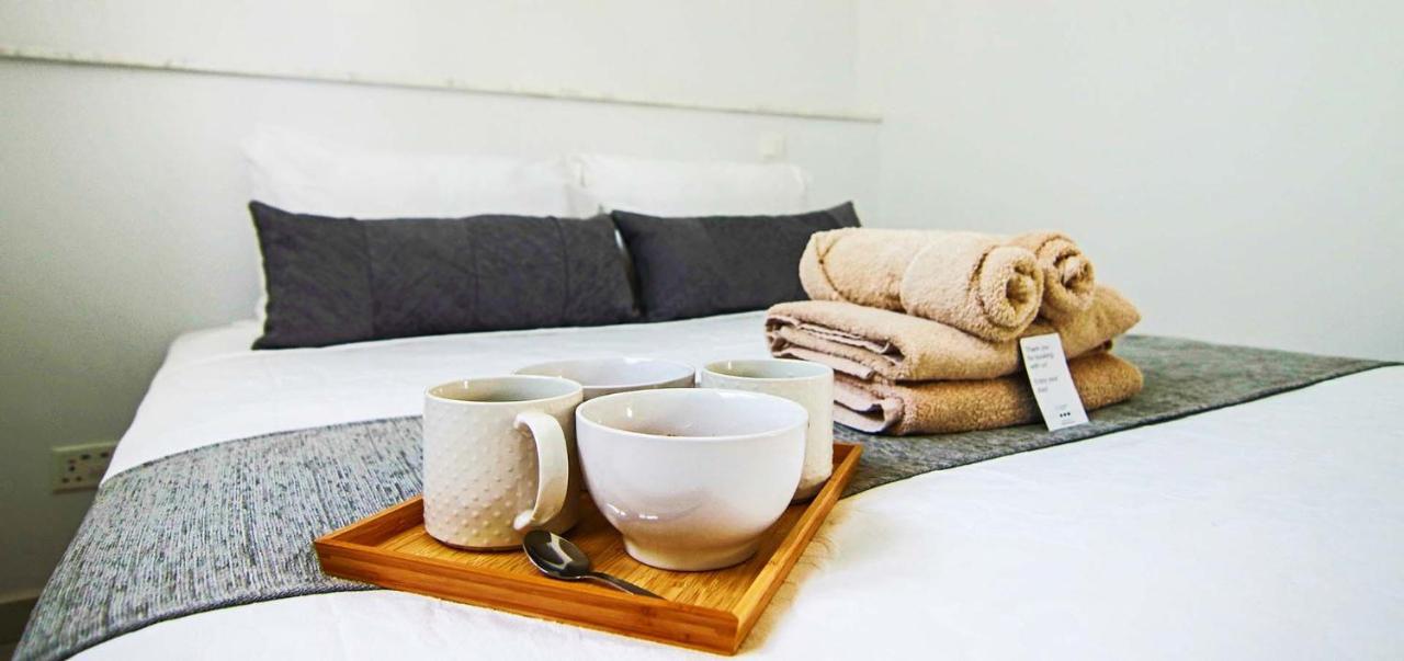 パ フォスPhaedrus Living - Seaside Executive Flat Harbour 101アパートメント エクステリア 写真